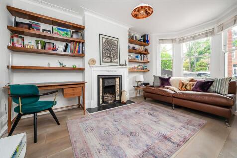 Laurel Avenue, Twickenham