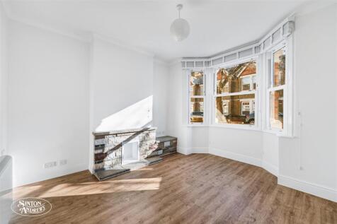 Balfour Road, Northfields