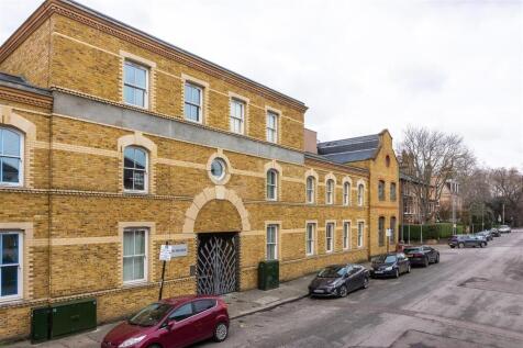 Alexandra Avenue, SW11
