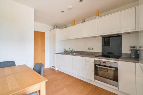 Wimhurst Court, Tower Hamlets, London, E14