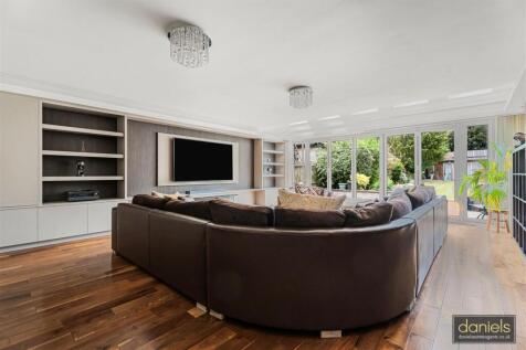 Sudbury Court Drive, Harrow