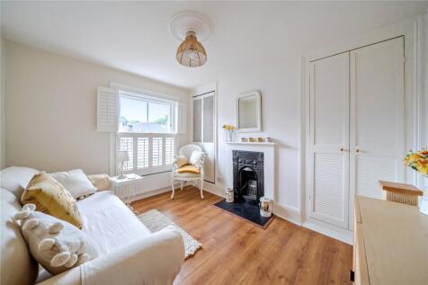 Furzefield Road, London