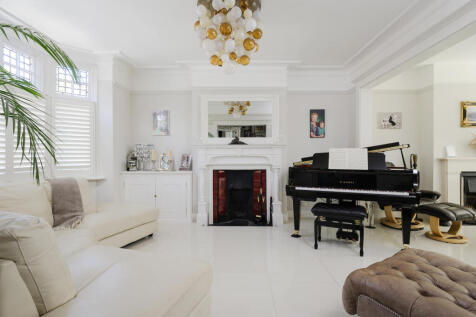 Radnor Road, Twickenham, TW1