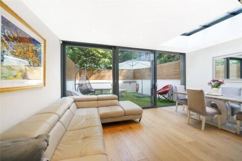 Gratton Road, London, W14