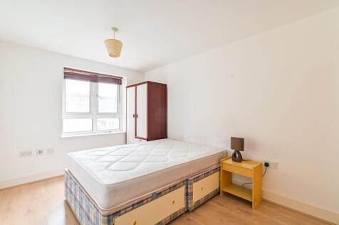 St Davids Square, E14, Docklands, London, E14