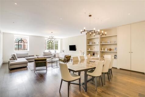 Bishops Avenue, London, N2