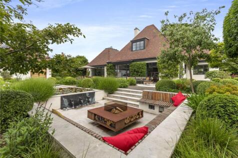 Mount Ephraim Lane, London, SW16