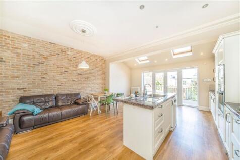 Eversley Road, Charlton