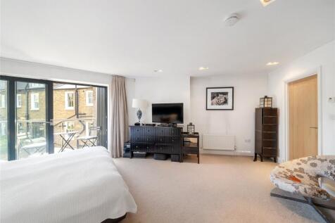 Salisbury Mews, London, SW6