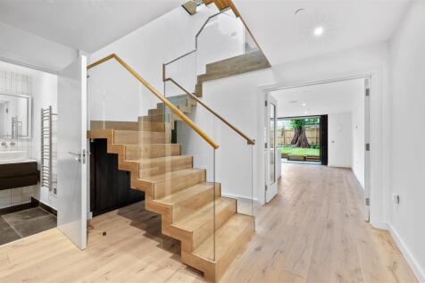 Orchard Grove, West Wimbledon, SW20
