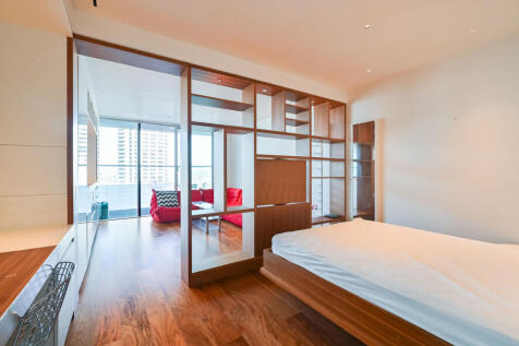 The Heron, City, London, EC2Y