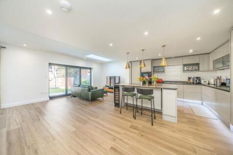 Erridge Road, Wimbledon