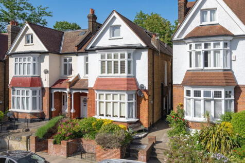 Eliot Park, Blackheath, SE13 7EG