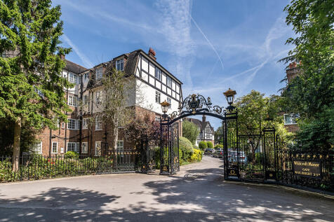 Wildcroft Road, London, SW15