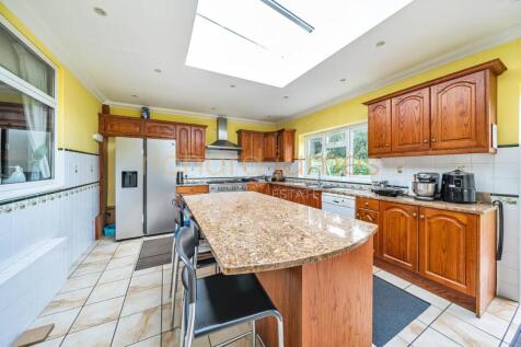 Watford Way, Mill Hill, London, NW7
