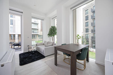 Bouchon Point, 7 Cendal Crescent , E1, Whitechapel, London, E1