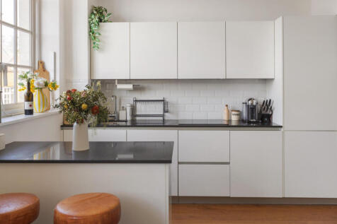 Winchester Street, London, W3